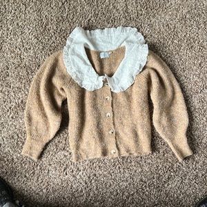 New never worn lush sweater with eyelet collar